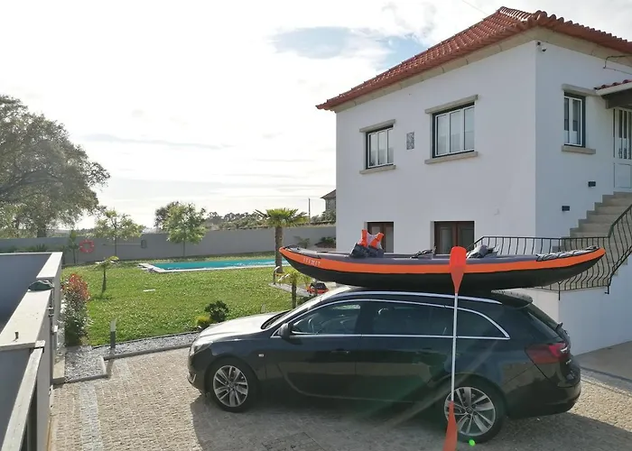 Casa D\'Avo Bina Alojamento Local